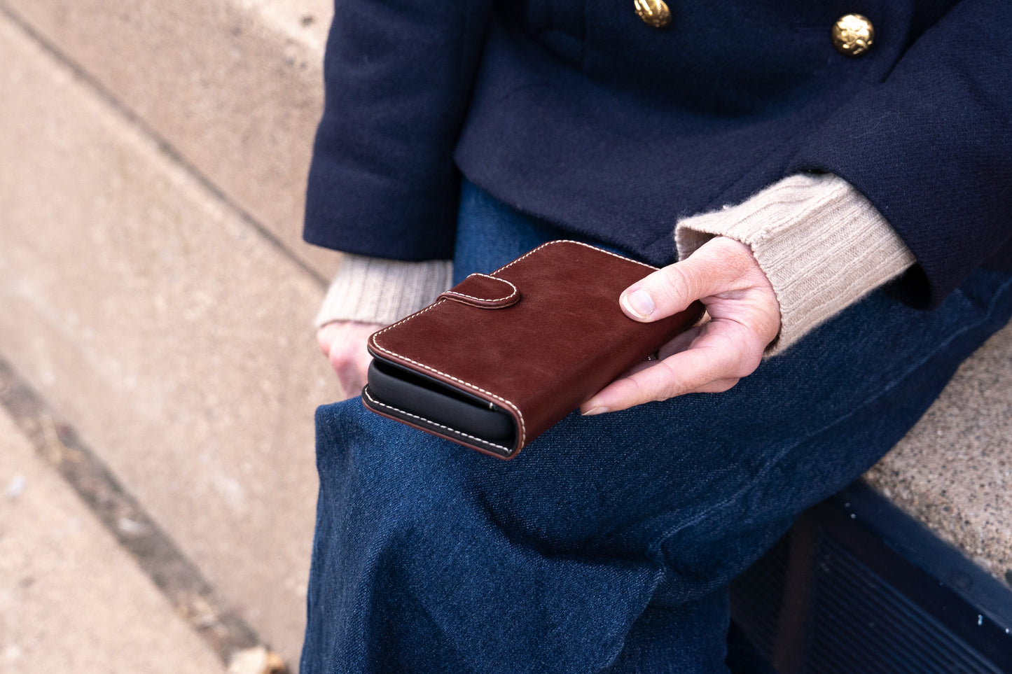 Modern Pocket Book Wallet Case For iPhone 17 Pro Max