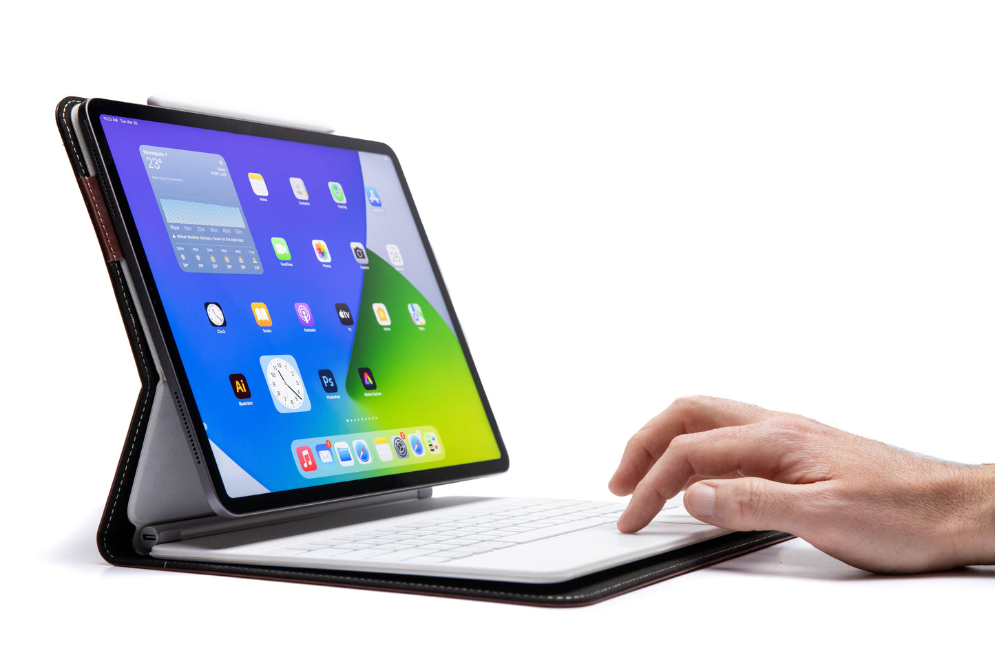 Magic Keyboard Leather Case For M5 / M4 iPad Pro 11