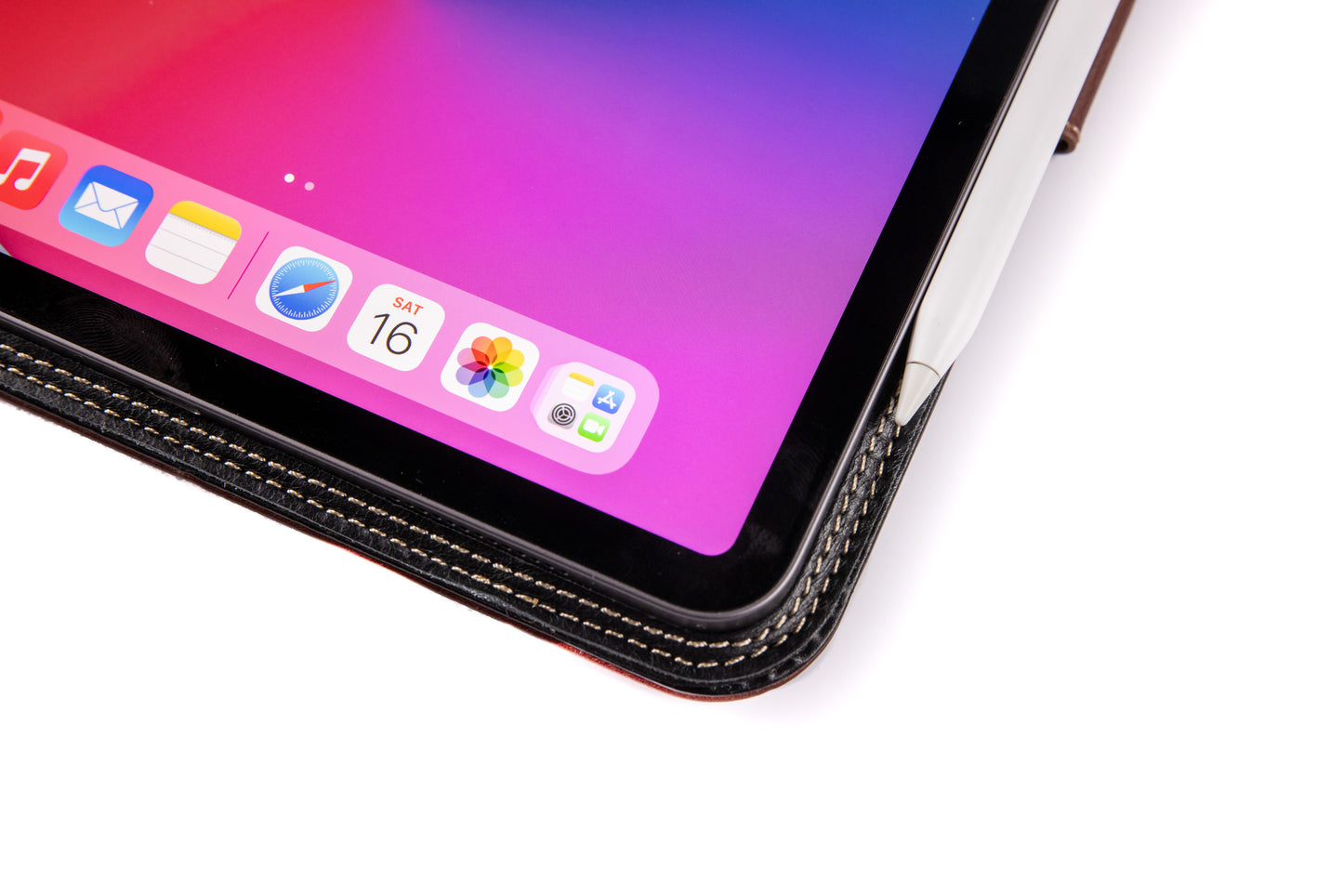 Magnetic Leather iPad Case M4 iPad Pro 13"
