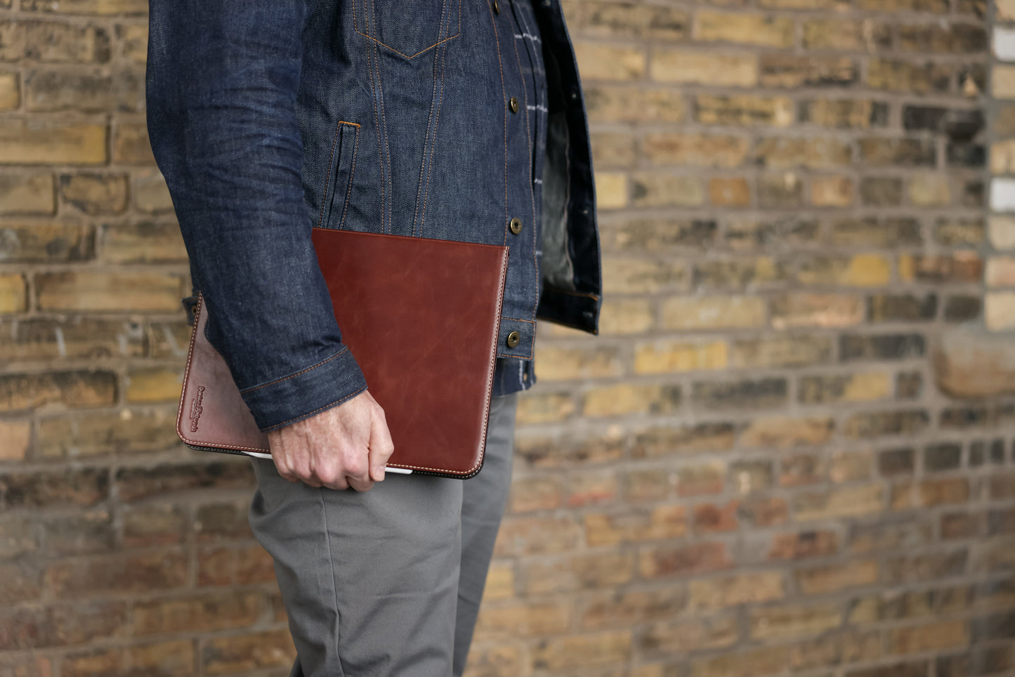 Magic Keyboard Leather Case For M3 / M2 iPad Air 13"
