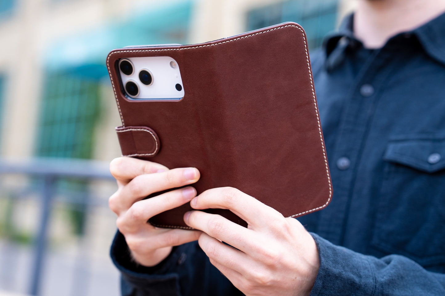 Modern Pocket Book Wallet Case For iPhone 17 Pro Max