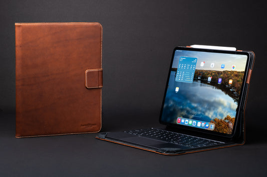 Limited Run: Magic Keyboard Leather Case M5/M4 iPad Pro 13"