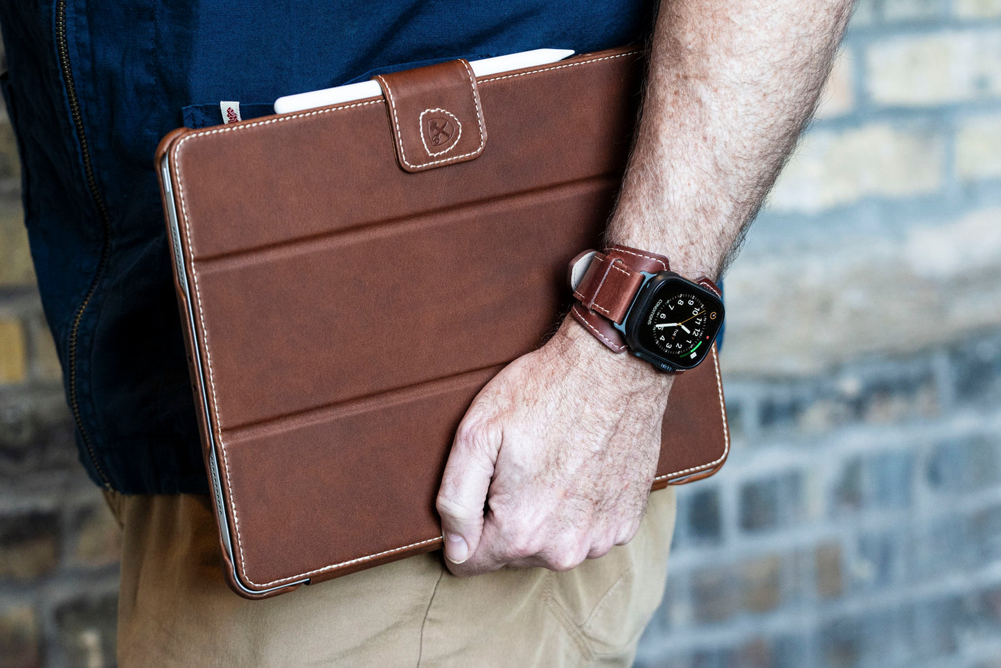 Burton Goods iPad Case Light Mahogany Classic Leather iPad Air 13 Case