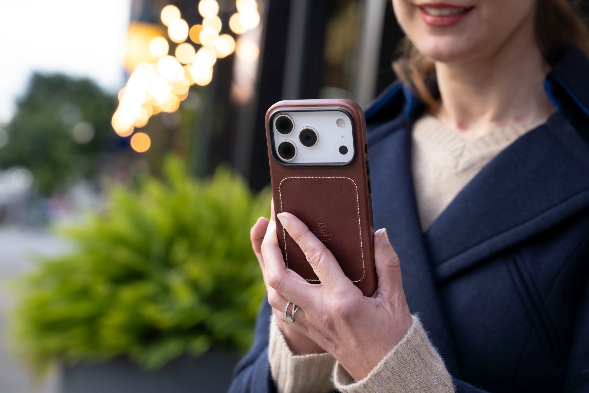 Burton Goods iPhone Case Heritage Leather Case For iPhone 17 Pro