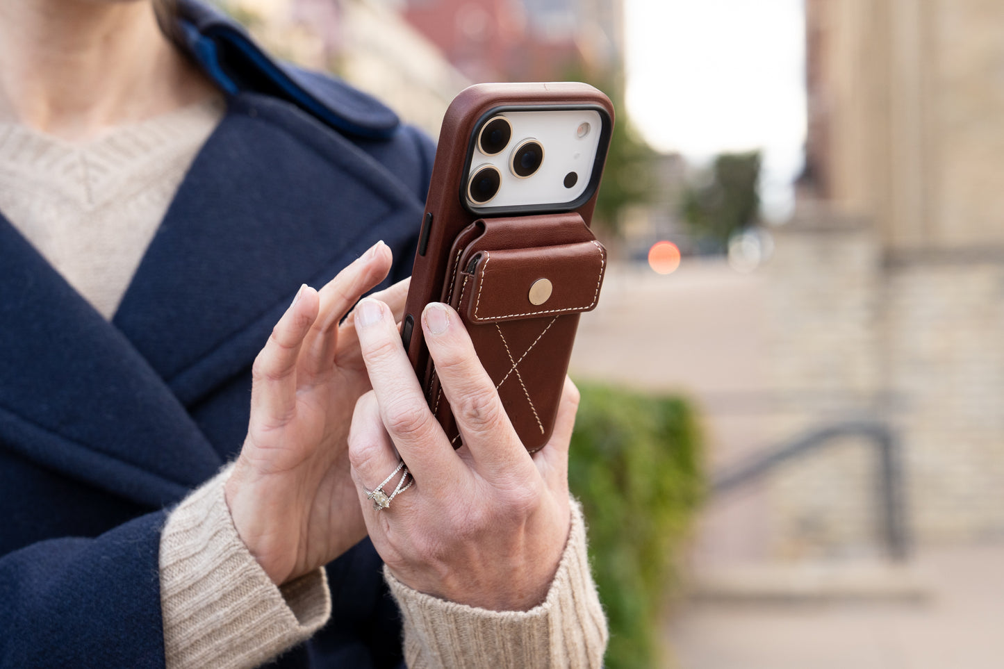 Burton Goods iPhone Case Heritage Leather Case For iPhone 17 Pro Max
