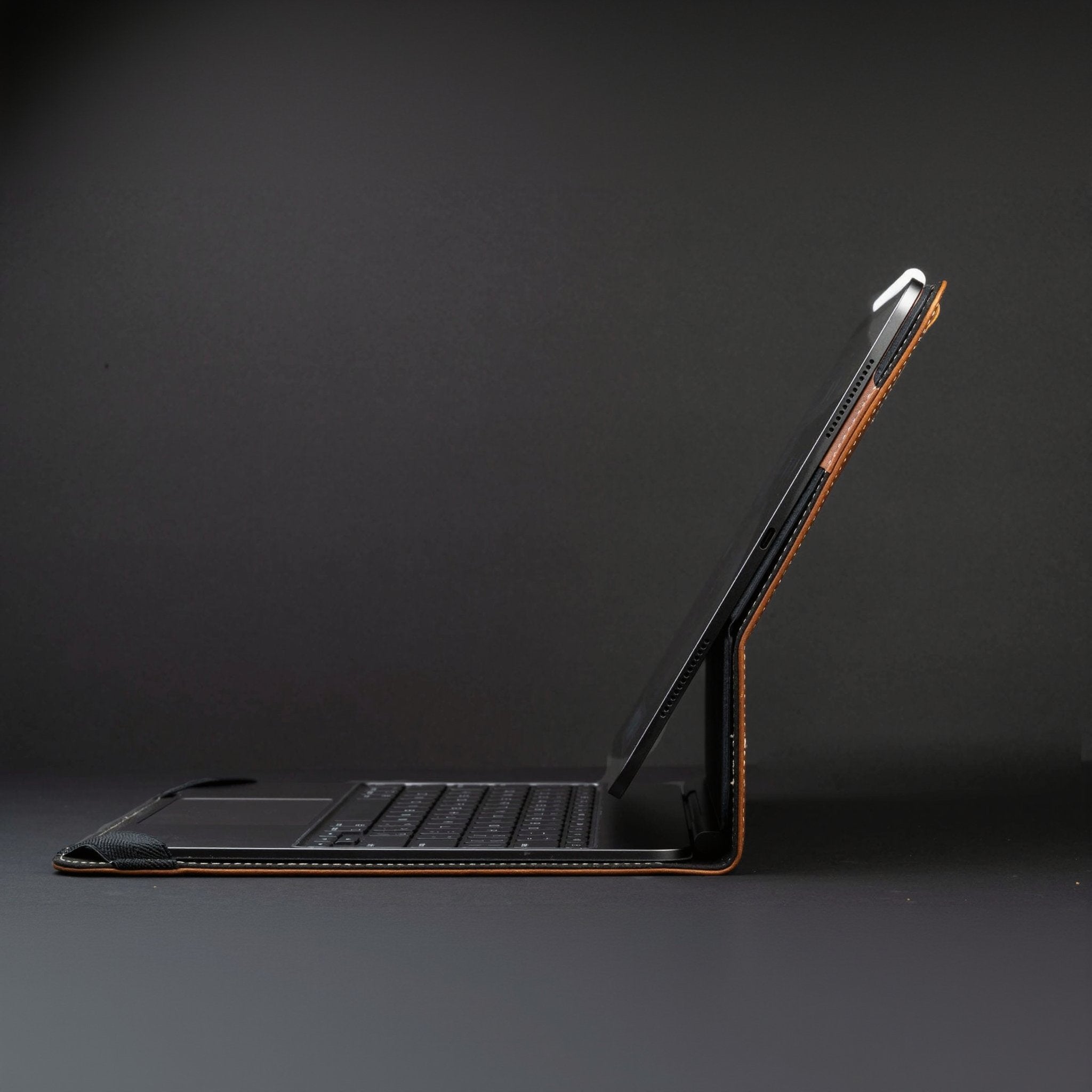 Limited Edition Keyboard Case M4/M5 iPad Pro 13