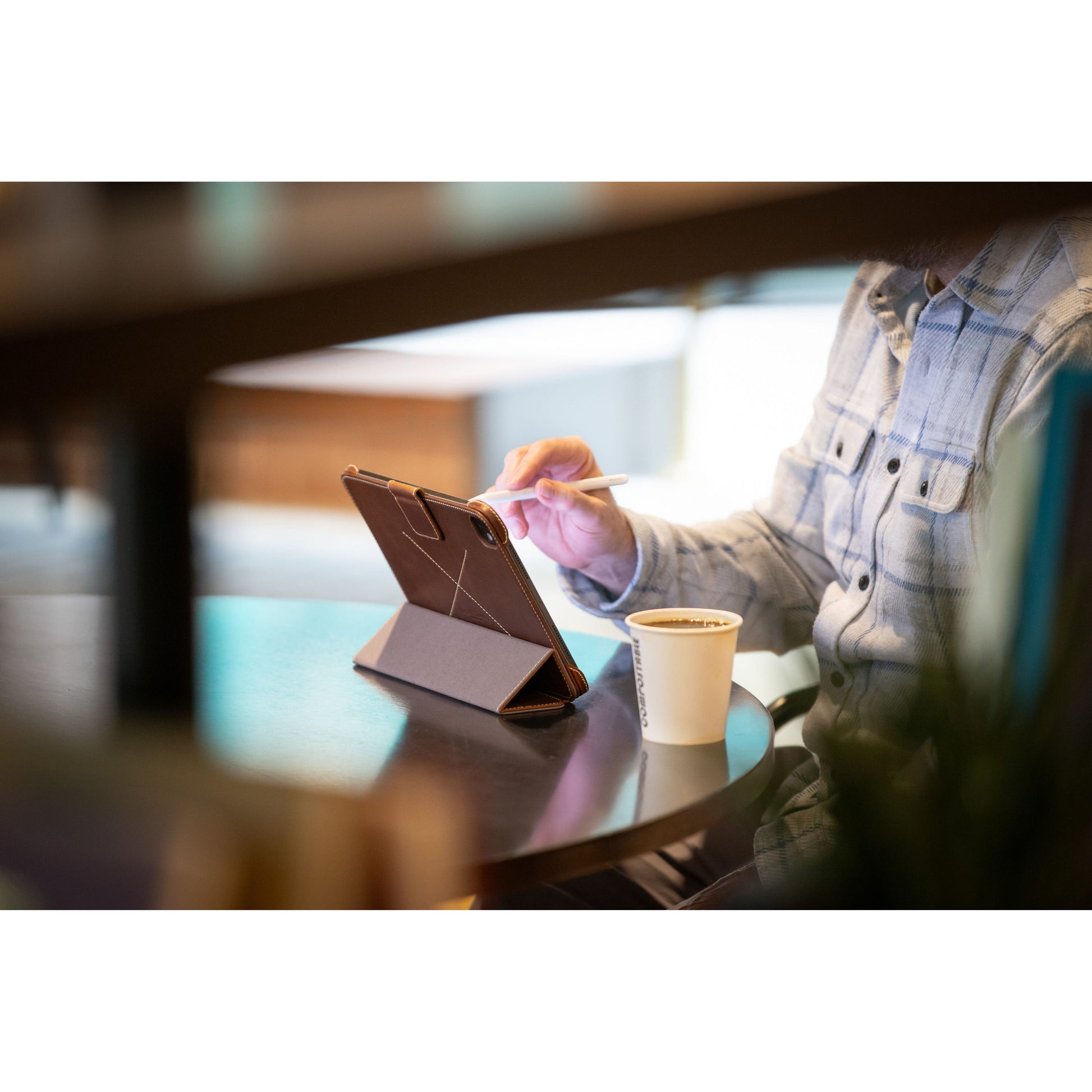 Burton Goods LLC iPad Case Slim Magnetic Leather Case M5 / M4 iPad Pro 11"