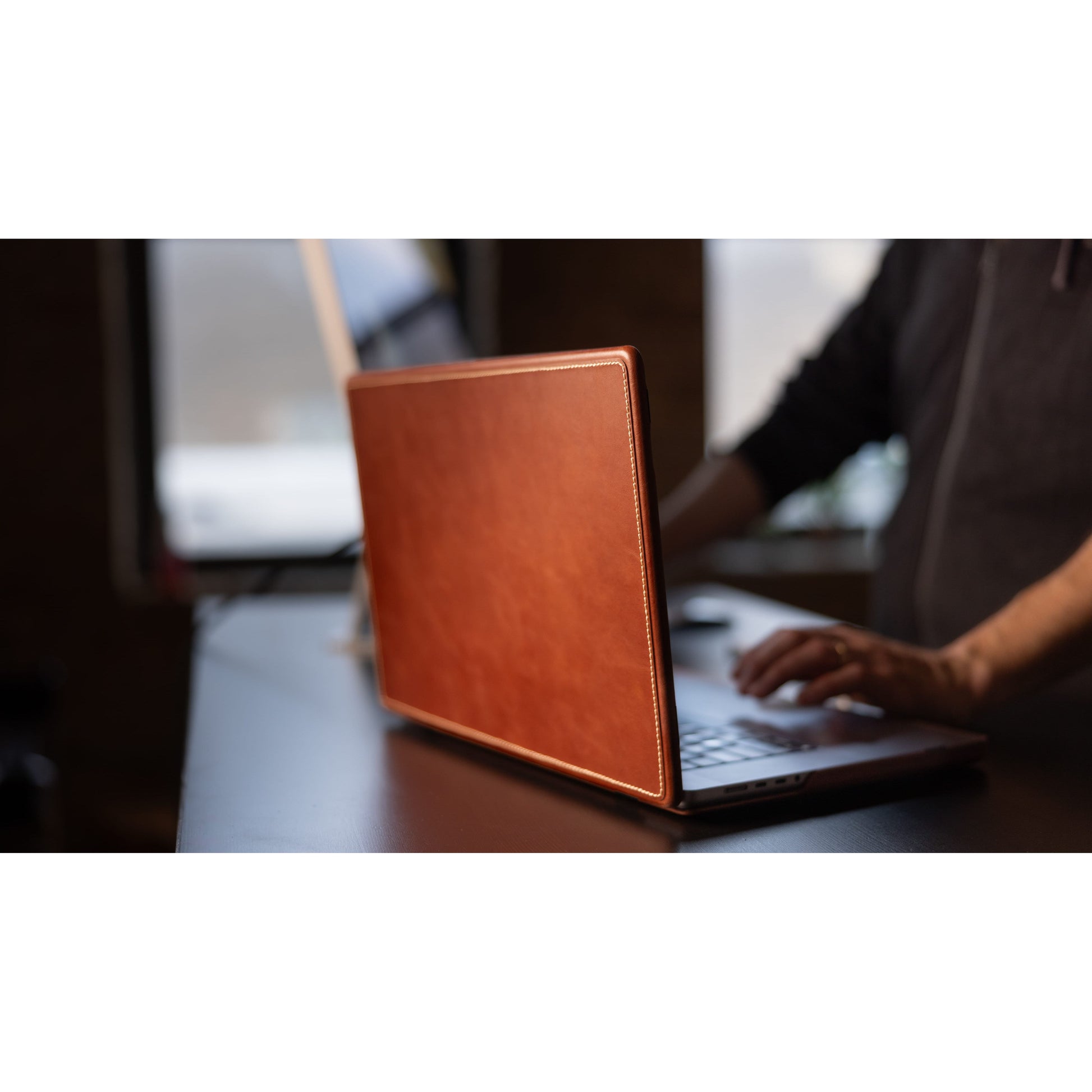 Burton Goods MacBook Case 14” Mahogany Luxury Leather Slim Case For MacBook Pro 14 Inch