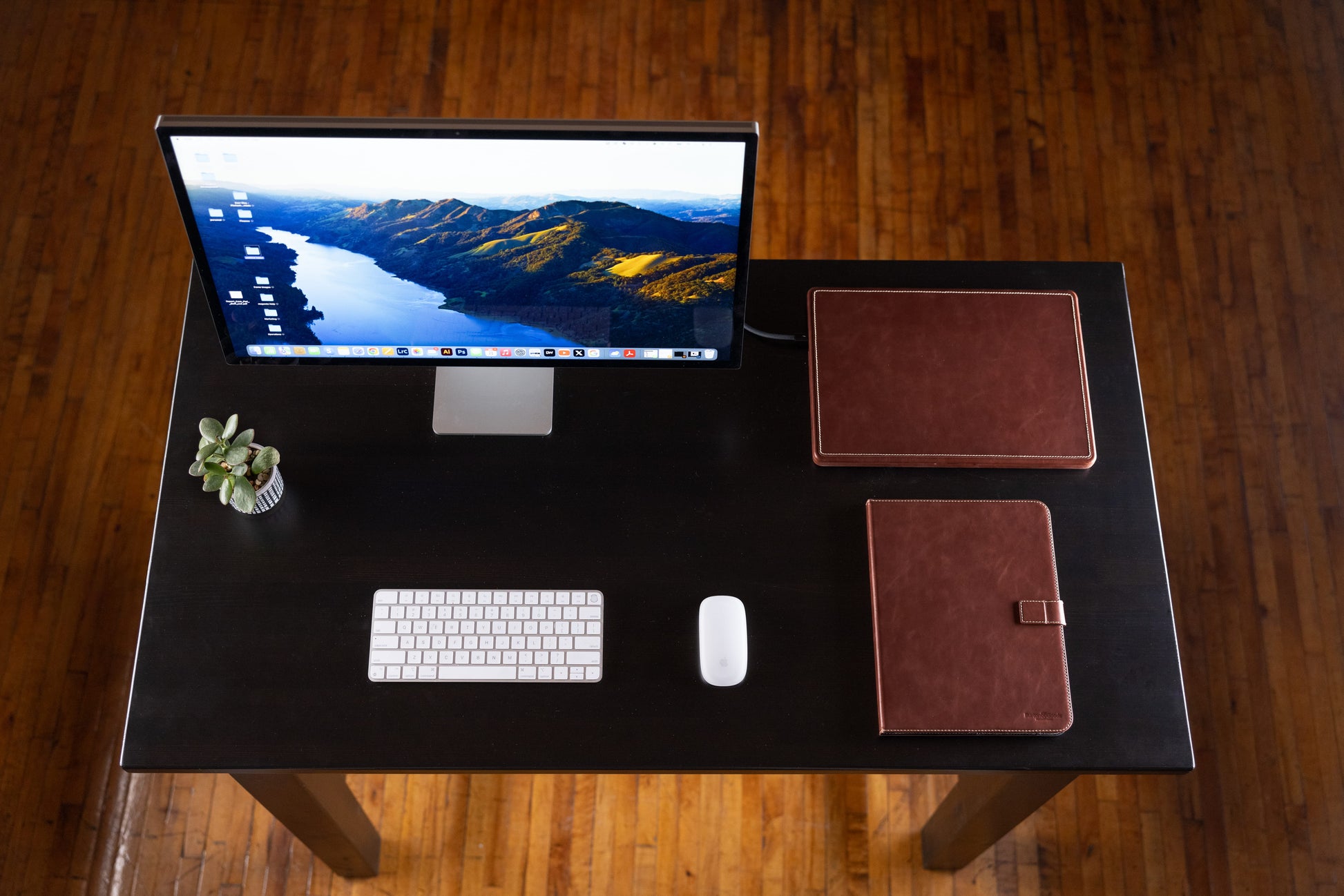 Burton Goods MacBook Case 16” Mahogany Luxury Leather Slim Case For MacBook Pro 16 Inch
