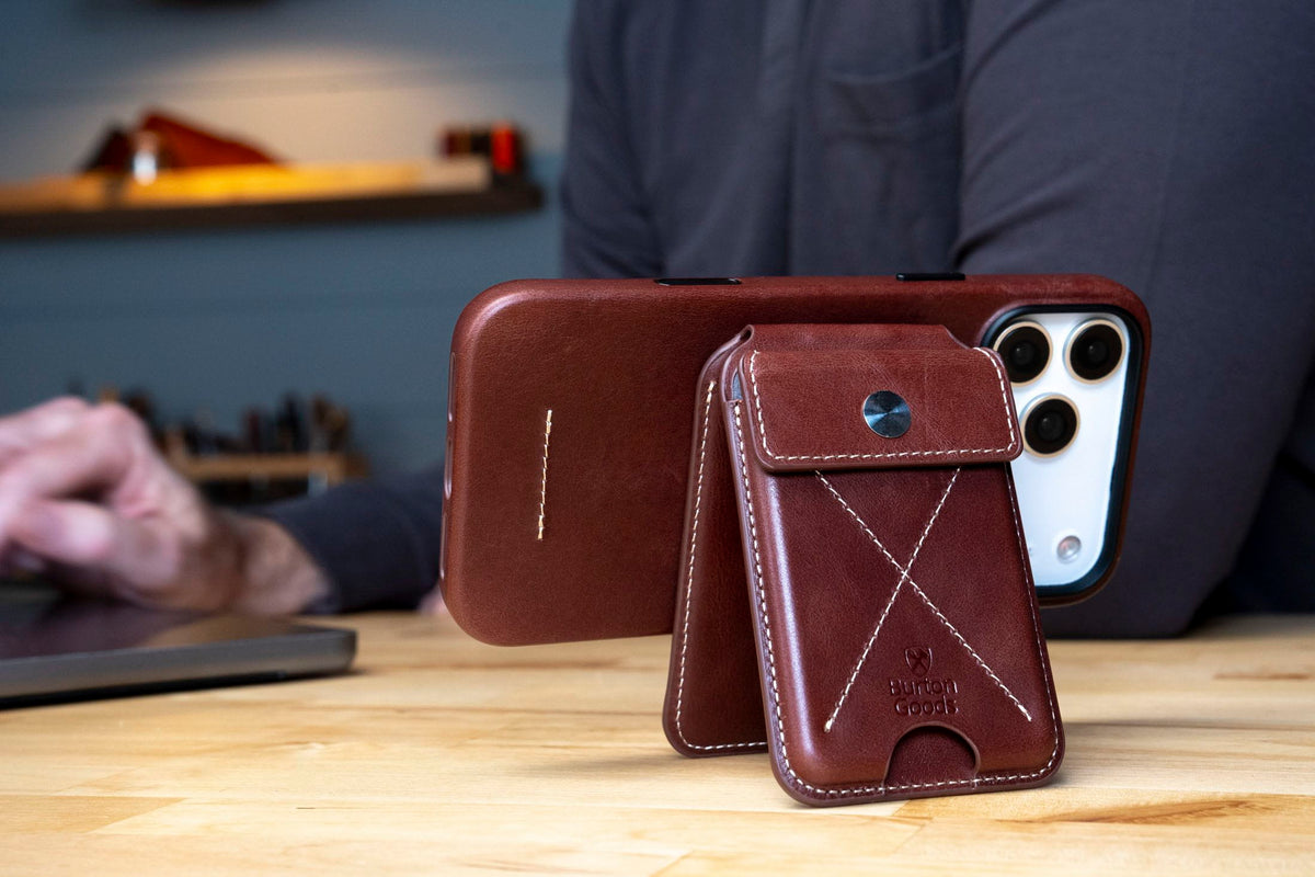 iPhone Case Heritage Case And Wallet Stand Bundle iPhone 18 Pro Max Burton Goods
