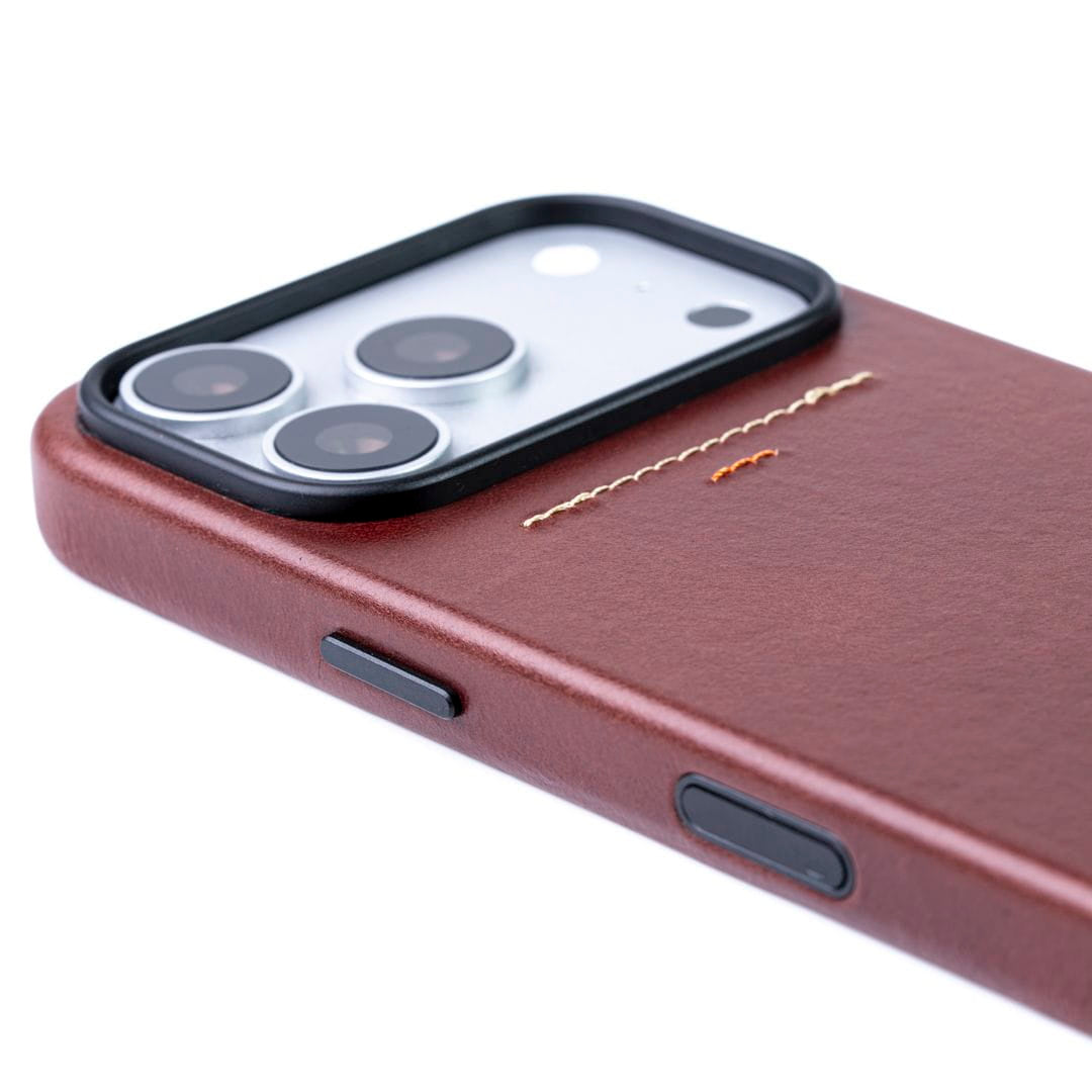 iPhone Case Heritage Case And Wallet Stand Bundle iPhone 18 Pro Max Burton Goods