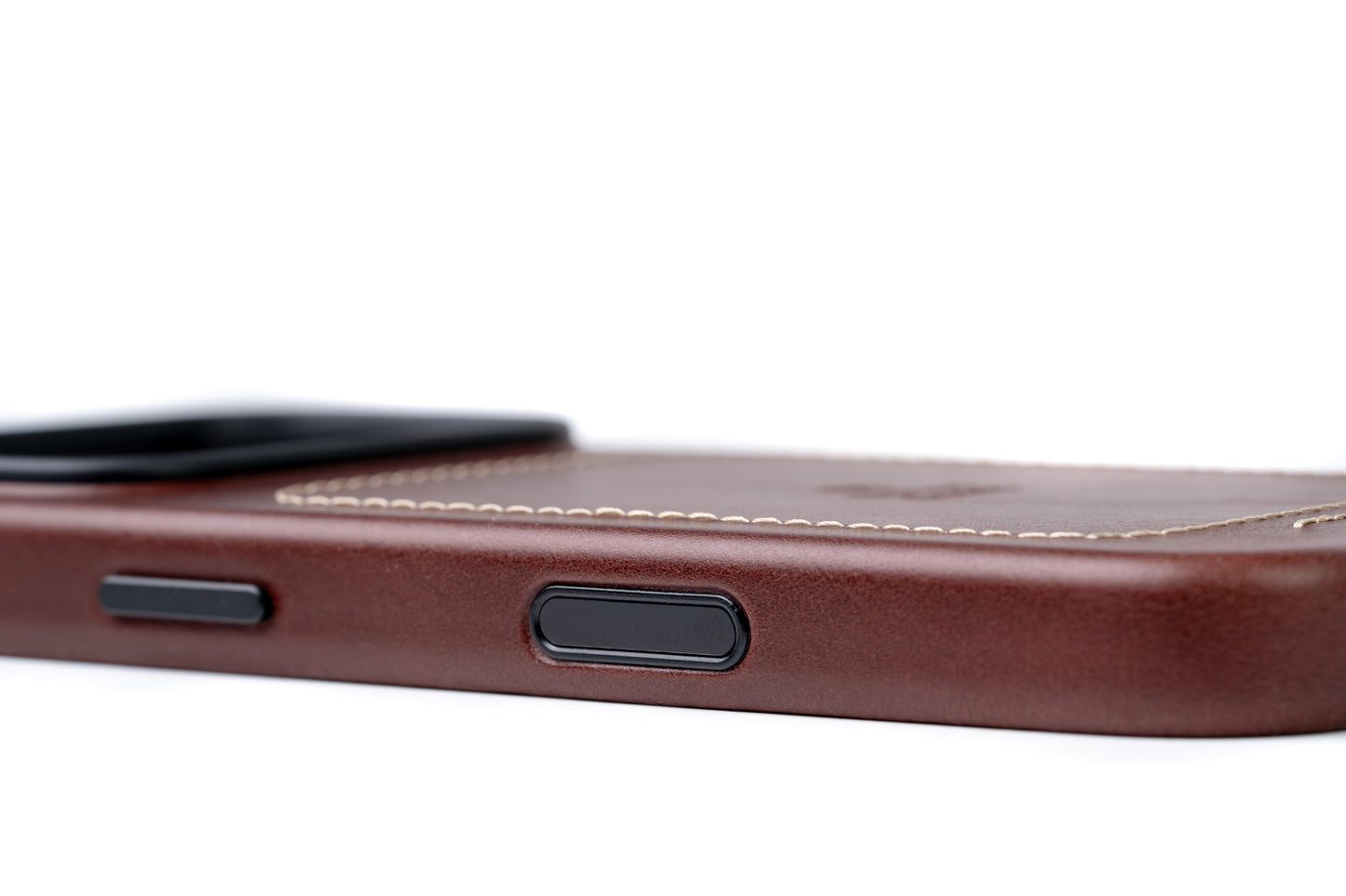 Heritage Leather Case For iPhone 17 Pro